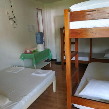Emoks Guest House Моалбоал Экстерьер фото