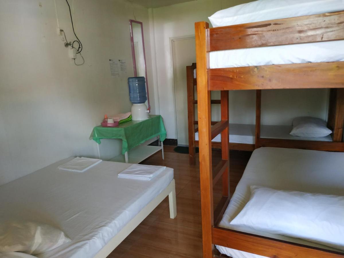 Emoks Guest House Моалбоал Экстерьер фото