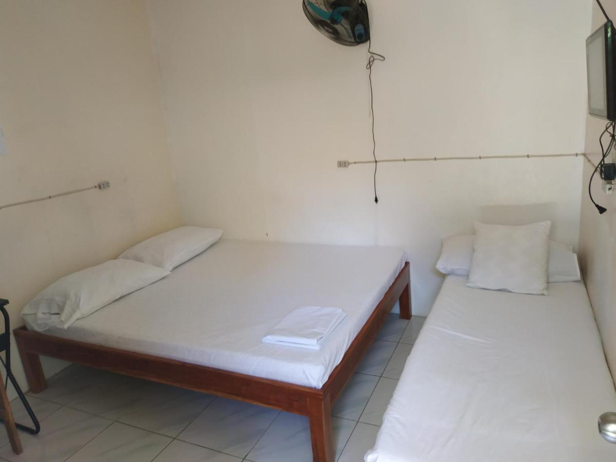 Emoks Guest House Моалбоал Экстерьер фото